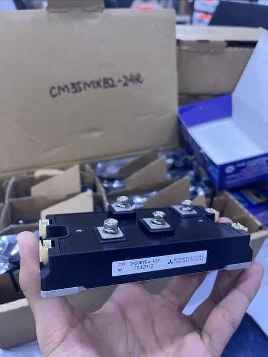 Powerex CM200YE4-12F 600V 200A TLI IGBT Module - The Component Centre