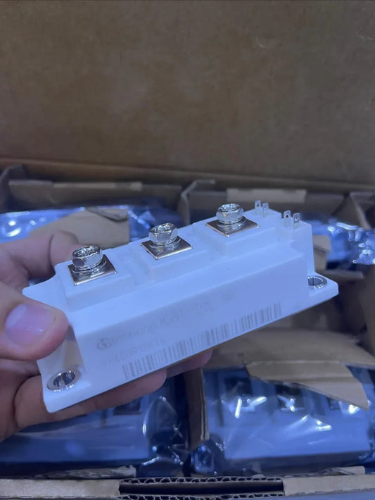 Infineon FF400R12KT4 1200V 400A IGBT Module - The Component Centre