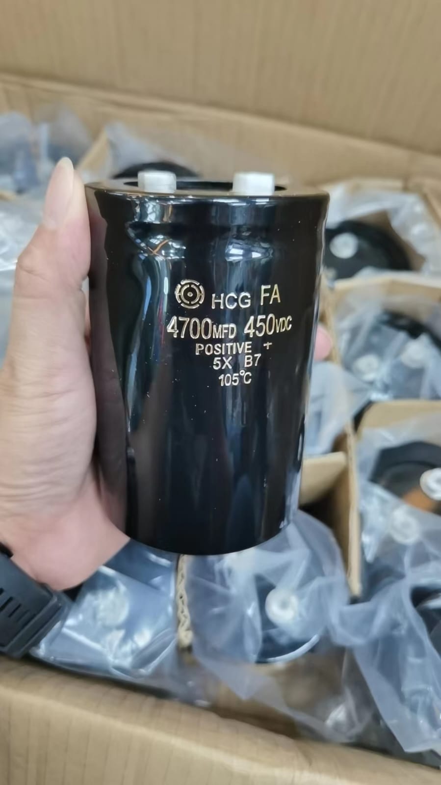 4700uF 450V capacitor