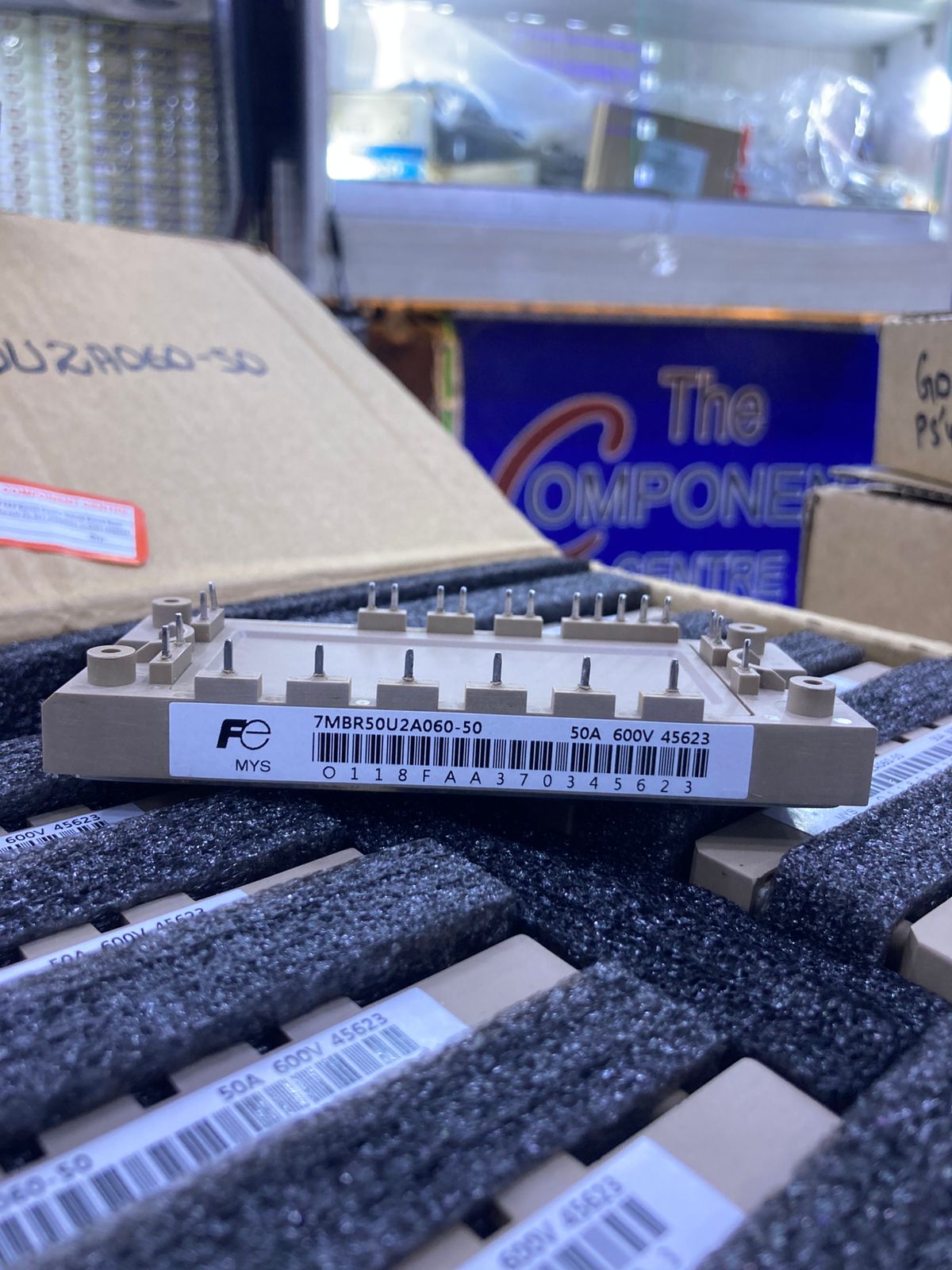 Fuji Electric 7MBR50U2A060-50 600V 50A IGBT Module The Component Centre