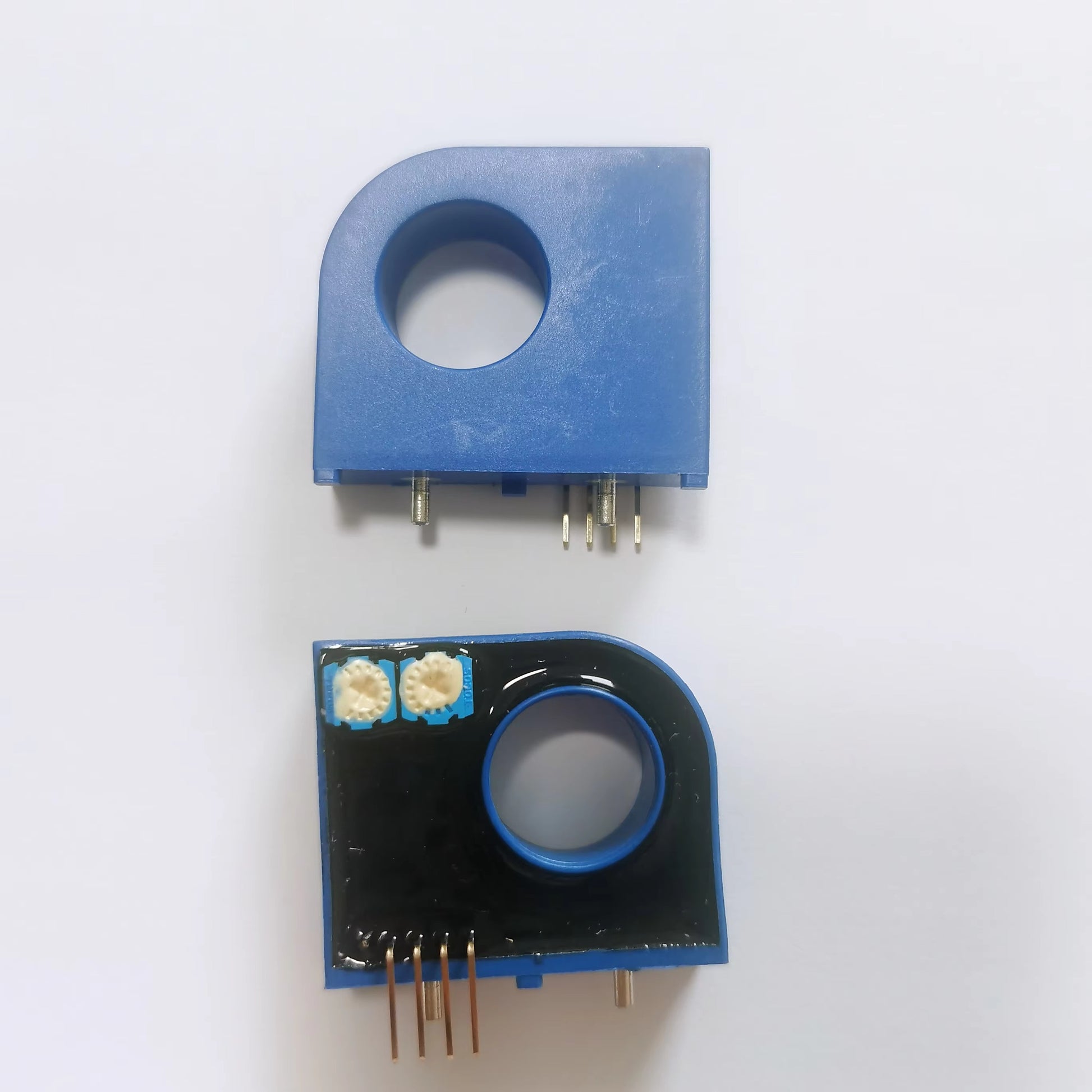 HTB50-TP/SP3 Sensor Module Components with Blue Casing and Pin Connectors