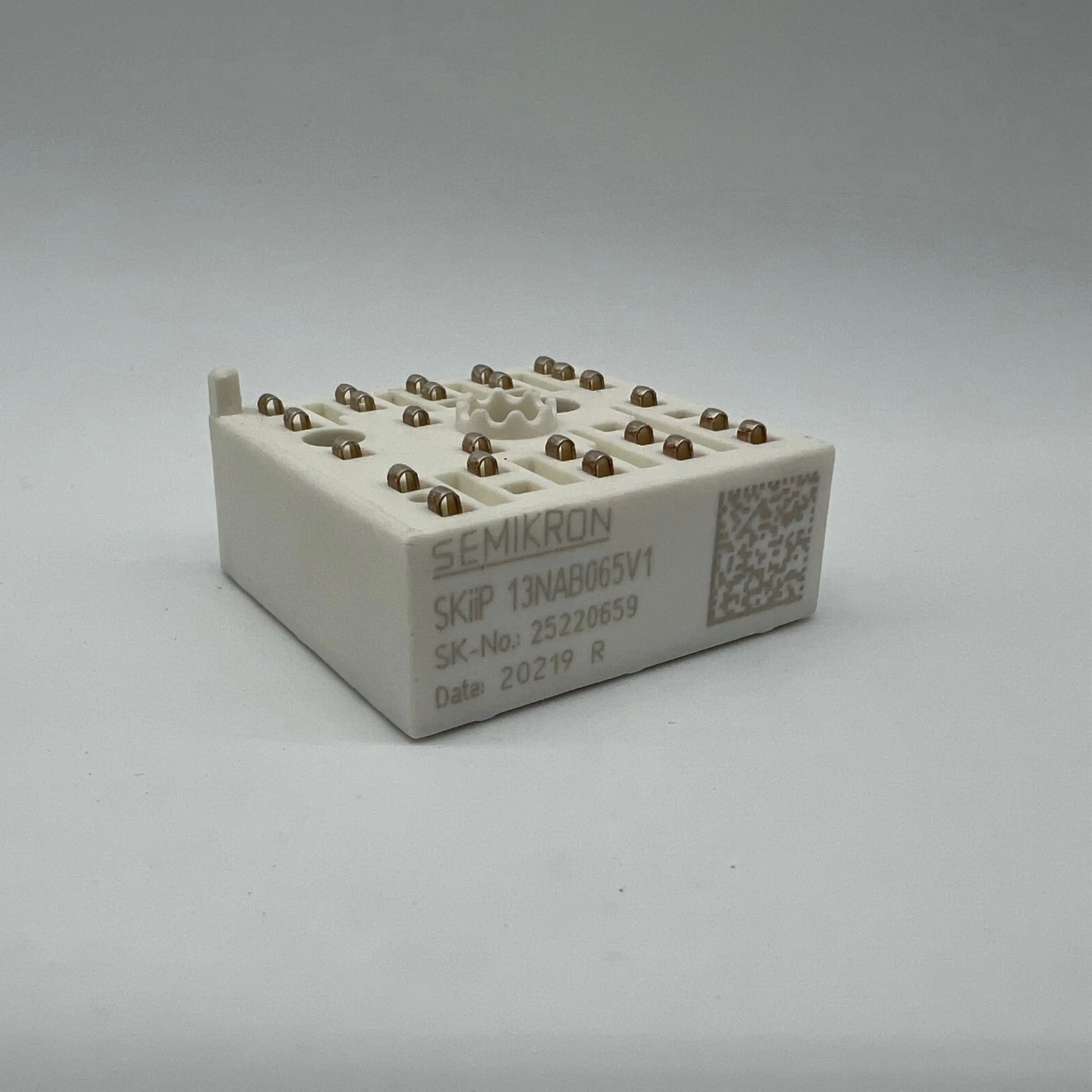 SEMIKRON SKIIP13NAB065V1 600V 24A IGBT Module The Component Centre