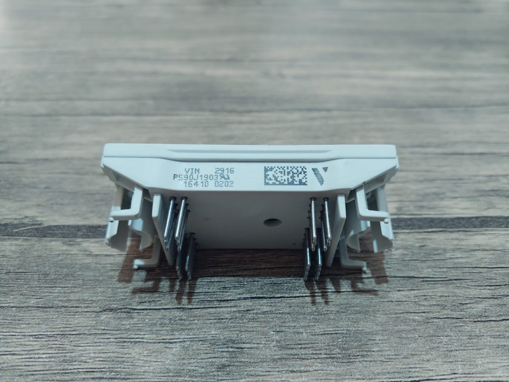 P590J1903 1600V 109A Power Module - Vincotech