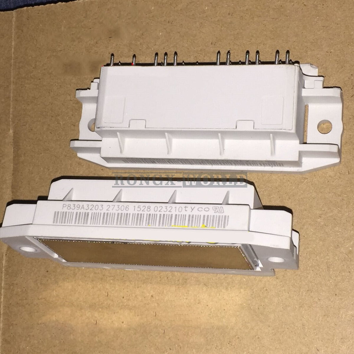Vinco P839A3203 1200V 400A IGBT Power Module The Component Centre