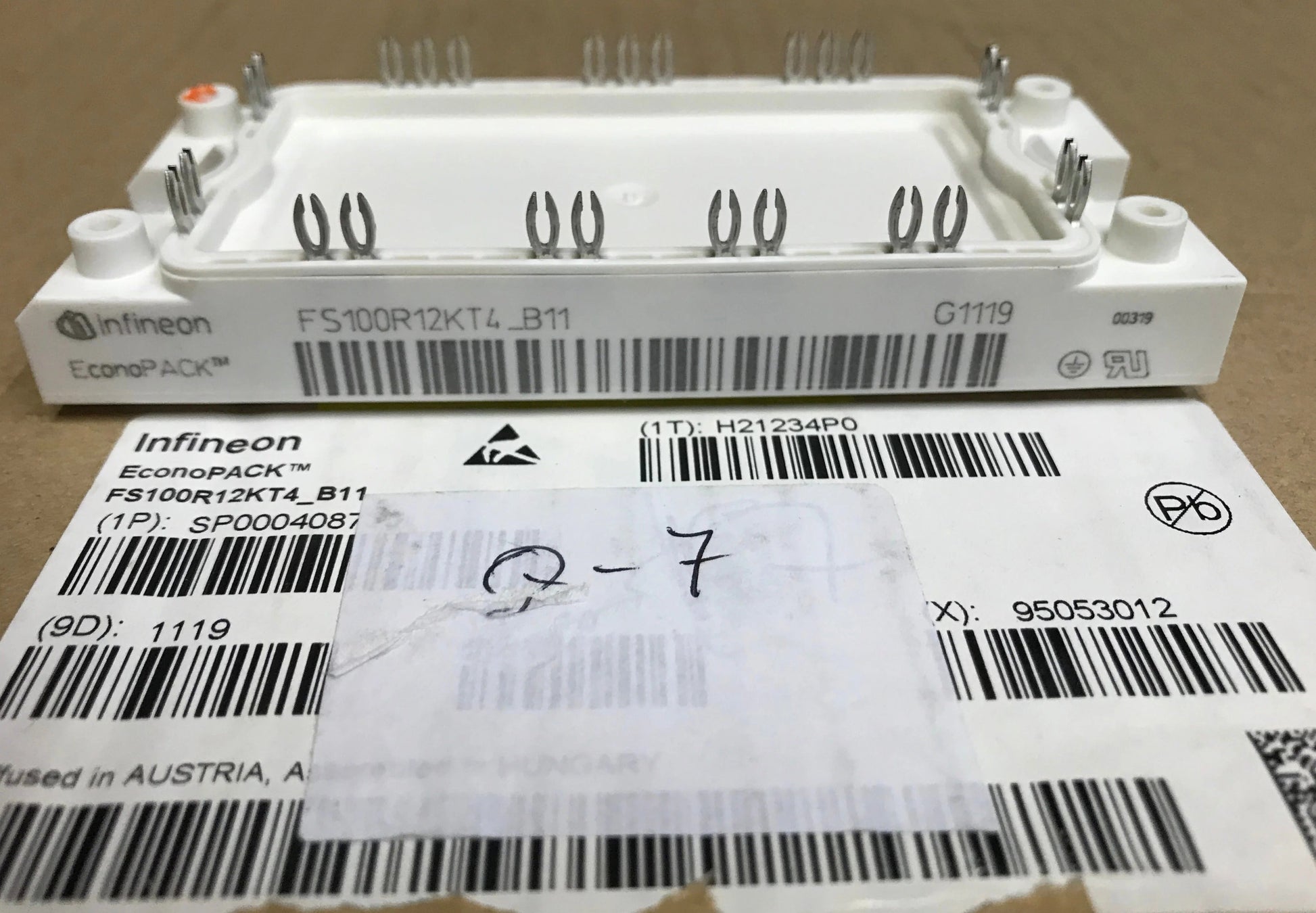 Infineon FS100R12KT4-B11 1200V 100A IGBT Module The Component Centre